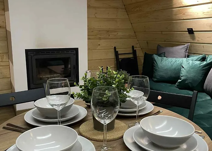 Brda 5 Osobowa Z Jacuzzi Chalet Zawoja